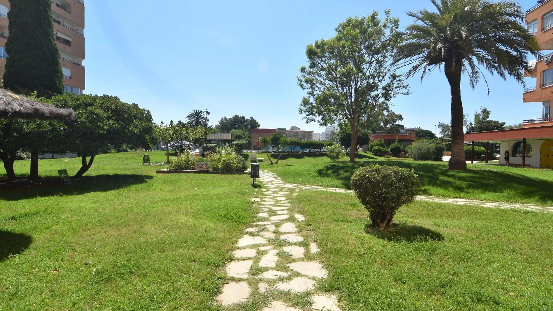 Rnet - 600 Tramuntana 01-17 Apartment Roses